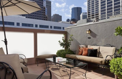 South Beach Hotel | Charming European-Style Suite by Embarcadero, Near Dining & BART