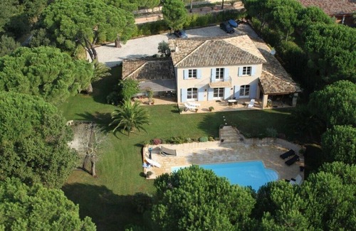 Grimaud Villa | Charming Family Bastide Property