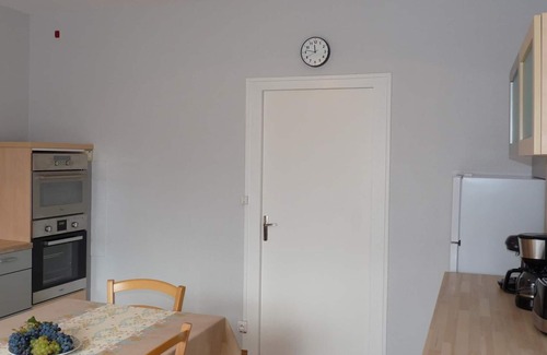 Manthelan Cottage | Charming Family Cottage with Large Garden, Terrace & Modern Amenities in Loire Valley