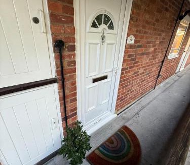 Selhurst Apartment | Charming Family Flat 1 Bedroom