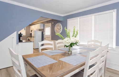 Tech Terrace House | Charming~Family Friendly~Walk to the Stadium~On the Park~Perfect for Game Days!