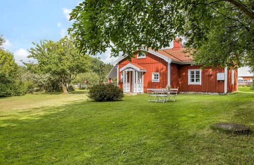 Lagan House | Charming, family-friendly vacation home in idyllic location.