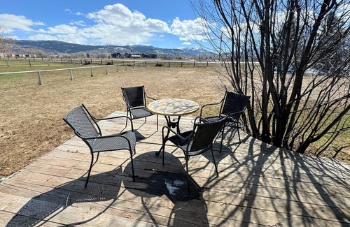 Victor House | Charming Family Retreat in Victor