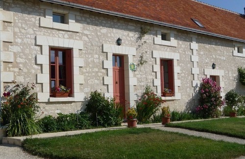 Saint-Senoch Cottage | Charming Farmhouse Retreat, Near Loches, with Garden & Fireplace