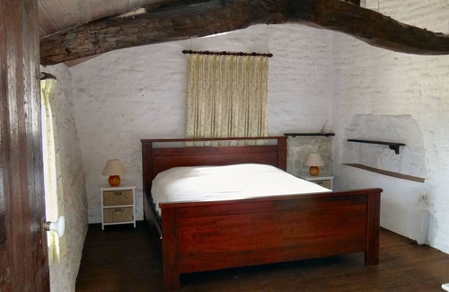 Bardigues Other | Charming farmhouse near Toulouse with swimming pool. Pet and family friendly.