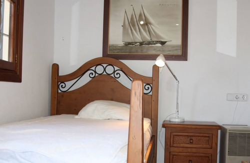Pollensa Cottage | Charming finca with amazing mountain views, gardens and pool