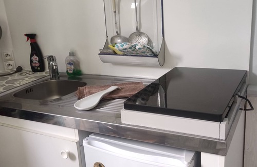 Loches Apartment | Charming furnished studio in the medieval citadel