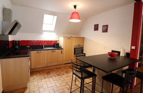 Laveissiere Cottage | Charming Gîte near Super-Lioran Ski Resort, Fireplace, WiFi, Pet-Friendly
