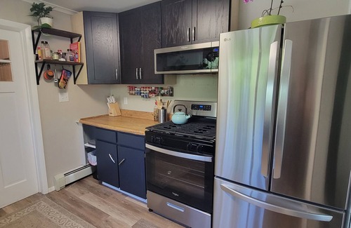 Harbor Springs Cottage | Charming garden cottage on the bike path with Scenic backyard in Harbor Springs