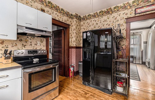 Manistee House | Charming Historic Home Close to Downtown and Beach