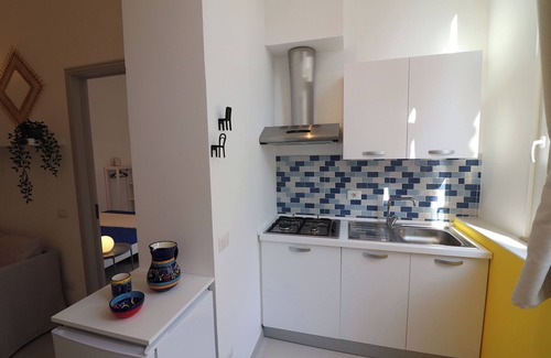 Otranto Apartment | Charming Holiday Apartment “Casa Vacanze Aura" with Air Conditioning