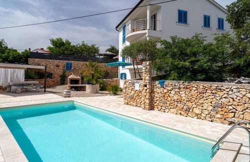 Garica Villa | Charming holiday home Padrone in a quiet environment