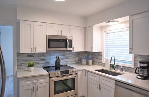 North Hyde Park House | Charming home in the heart of south tampa, near Hyde Park village and Bayshore