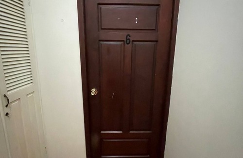 San Pedro Sula Hotel | Charming hotel with 1 bedroom and AC, WiFi in vibrant San Pedro Sula