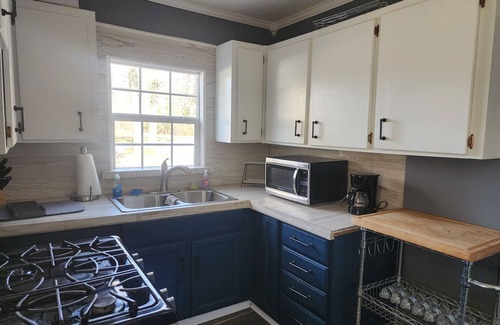 Bethany House | Charming house in peaceful Keithville, LA
