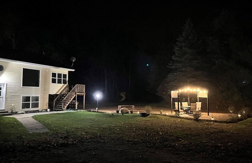Hamburg House | Charming house just 15 miles from Wausau!