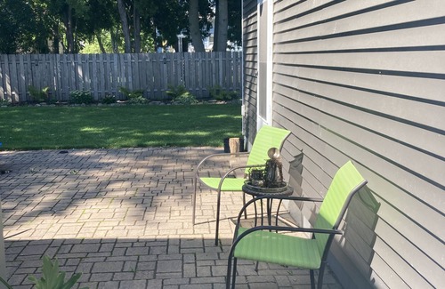 Neenah House | Charming house on Beautiful Doty Island