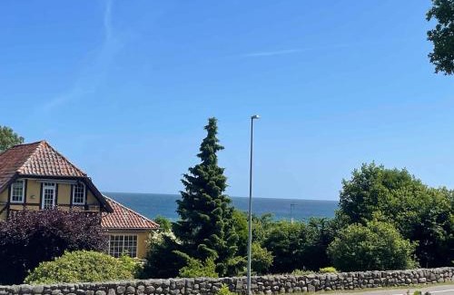 Sandkaas House | Charming House With Sea View And Large Plot