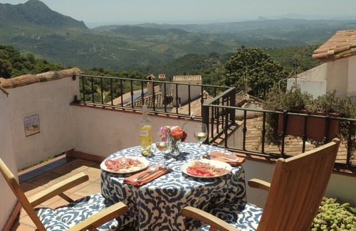 Gaucin House | Charming House With Spectacular Open Views and Free Wifi, close to all amenities