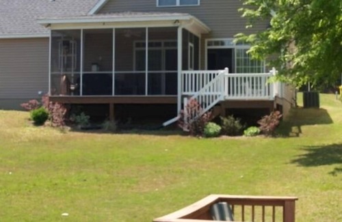 Leesville Cottage | Charming Lake House with Dock