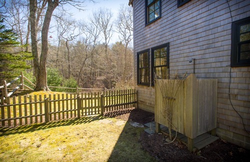 Vineyard Haven House | Charming Lambert’s Cove Escape, Walk to Exclusive Pristine Beach and Pond