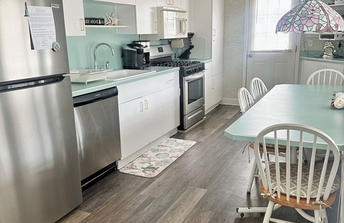 South Seaside Park House | Charming Little Beach House in Prime Location