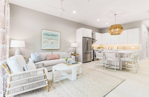 Cinnamon Shore Condo | Charming Luxury Beach Condo at Cinnamon Shore! By Restaurants+Shops+Amenities