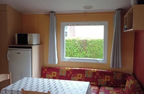 Saint-Cheron House | Charming Mobil-Home Camping 3* (40 min from Paris)