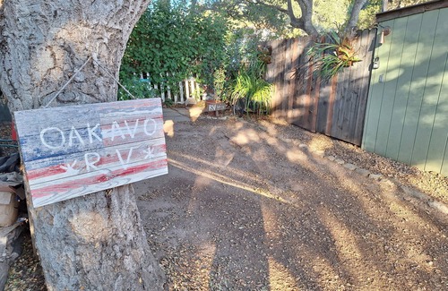 Toro Canyon House | Charming mobile home in lovely Carpinteria Foothills with WiFi access