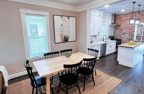 Washington Park West House | Charming Modern Home in Wash Park - 30 DAY RENTAL
