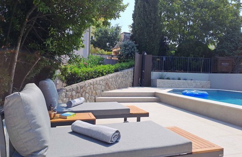 Milcetici Villa | Charming & Modern Villa Bella Maris with Pool