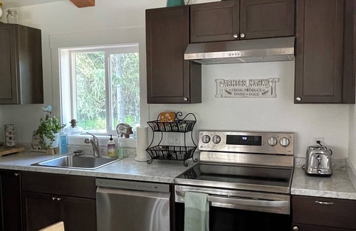 Columbia Falls Cottage | Charming Montana Farm-Stay Near Glacier National Park