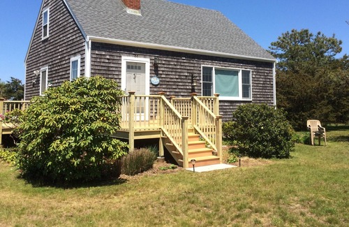 West of Town House | Charming Nantucket Home Edge of Town