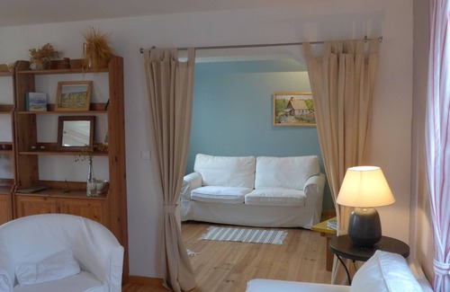 Bangor House | Charming New House Near Beach, Shops, with Garden & Modern Amenities