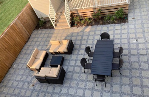 Faubourg Delassize Villa | Charming NOLA Villa- Pets OK, Close to street cars