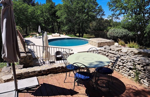 Saumane-de-Vaucluse House | Charming old farmhouse isolated in the countryside of Provence