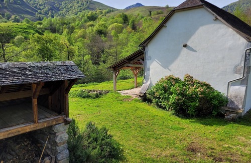 Lanne-en-Baretous House | Charming old buildings in Pyrénées Atlantiques
