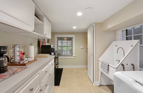 New Orleans House | Charming one bedroom blocks from the fairgrounds