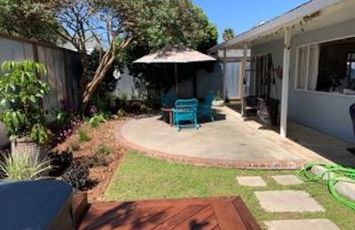 Opal Cliffs House | Charming Opal Cliff Drive beach house between Capitola Village & Pleasure Point!