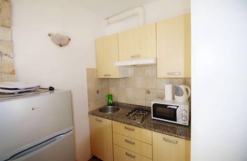 Stinjan Apartment | Charming pet friendly studio apartment in village Štinjan