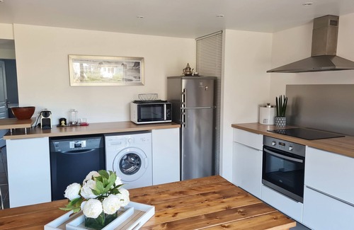 Urrugne Apartment | Charming quiet 3-room apartment, terrace, garden, stream