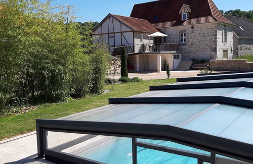 Mayrinhac-Lentour House | Charming renovated stone house in the countryside with indoor swimming pool