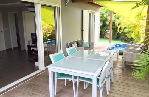 Dampierre House | Charming rental T4 with jacuzzi.