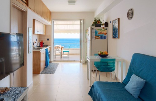 Marina di Marittima House | charming residence by the sea