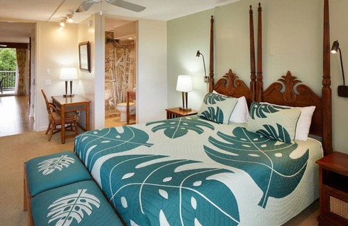 Princeville Resort | Charming resort in fantastic Princeville with WiFi, fitness room