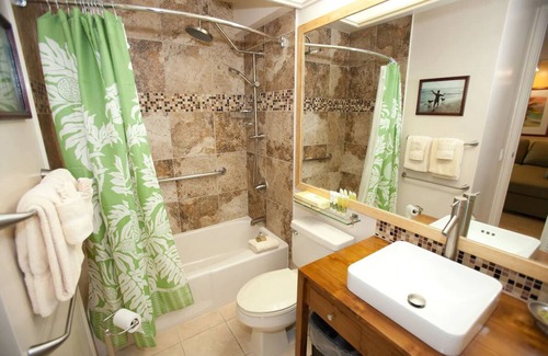 Princeville Resort | Charming resort in fantastic Princeville with WiFi, fitness room