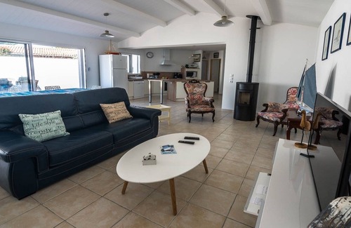La Flotte House | Charming Retaise House in La Flotte