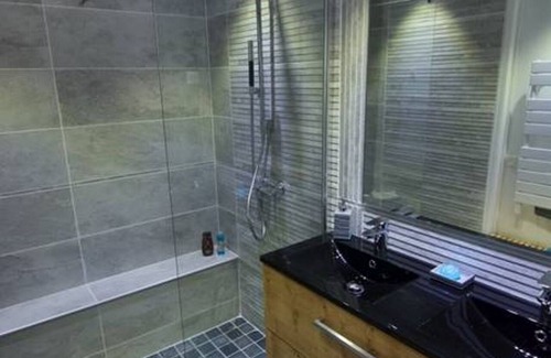 Carhaix-Plouguer House | Charming room in Carhaix
