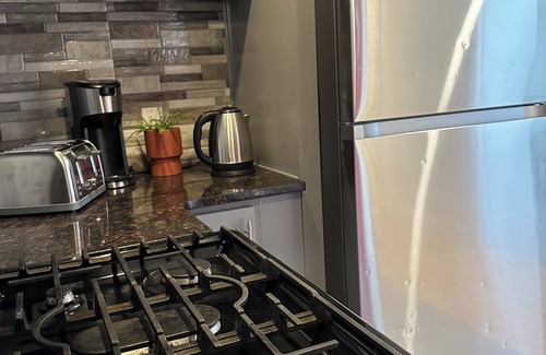 Queens House | Charming ROOMS in Queens, NY with Washer and dryer and central air