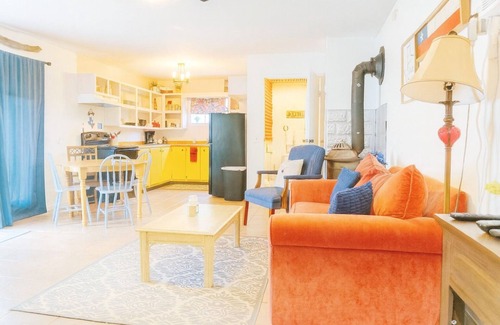 Nocona Other | Charming|RusticCabin@Farm+pet friendly+affordable
